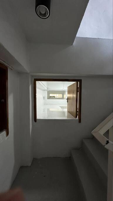Megun Capsule 150 Cm Apartment Bangkok Luaran gambar